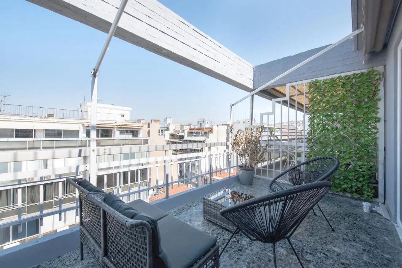 Daphne By Halu! : Downtown Family Penthouse Apartment Thessaloniki